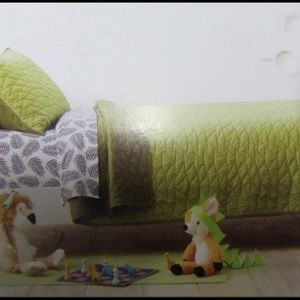 Pillowfort Triangle Quilt